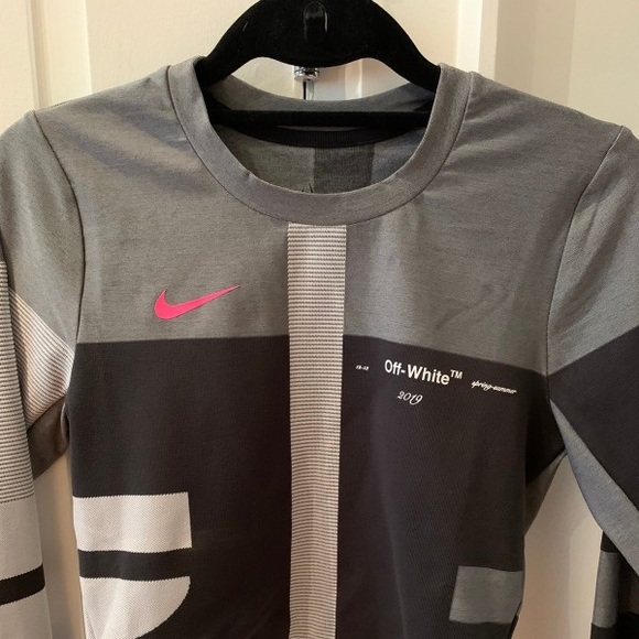 Off White X Nike Activewear Top - Picture 2 of 8